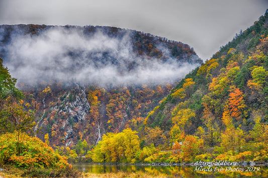 Autumn At The Delaware Water Gap Limited Edition Photo By Alan Goldberg